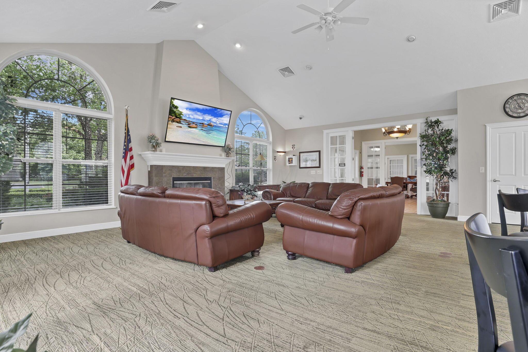 6542 Lakeview Circle, Canal Winchester, Ohio image 35