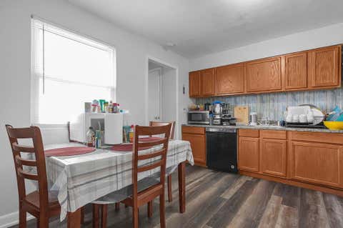 Tiny photo for 156 Buckeye Circle, Columbus, OH 43217 (MLS # 226029470)