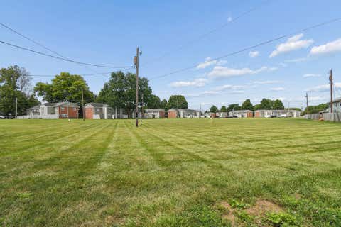 Tiny photo for 156 Buckeye Circle, Columbus, OH 43217 (MLS # 226029470)