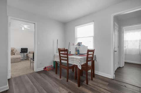 Tiny photo for 156 Buckeye Circle, Columbus, OH 43217 (MLS # 226029470)