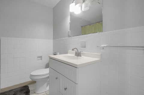 Tiny photo for 156 Buckeye Circle, Columbus, OH 43217 (MLS # 226029470)