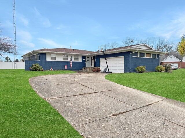 431 Zeller Drive, Springfield, Ohio image 1