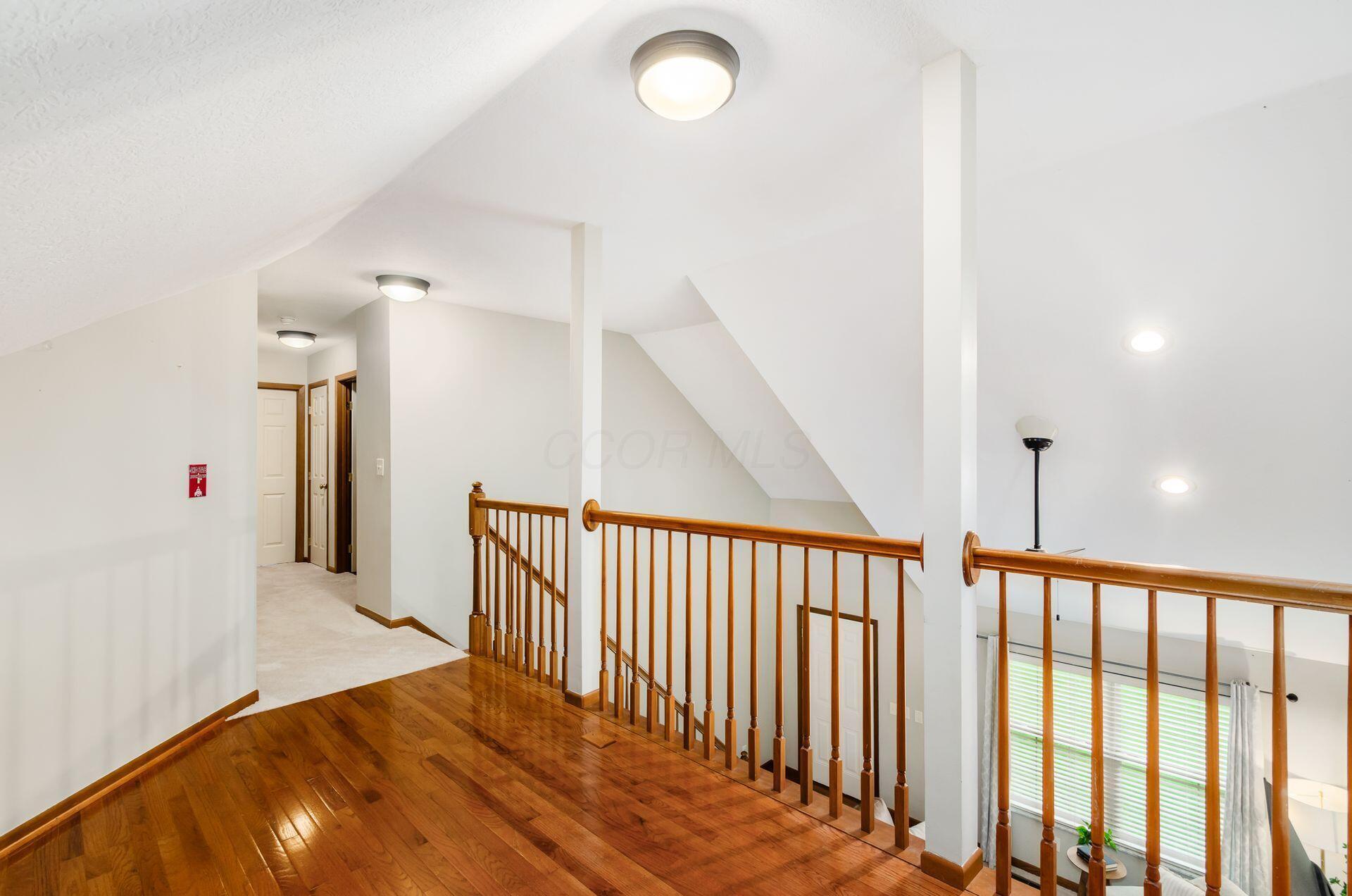 6710 Bethany Drive, Westerville, Ohio image 18