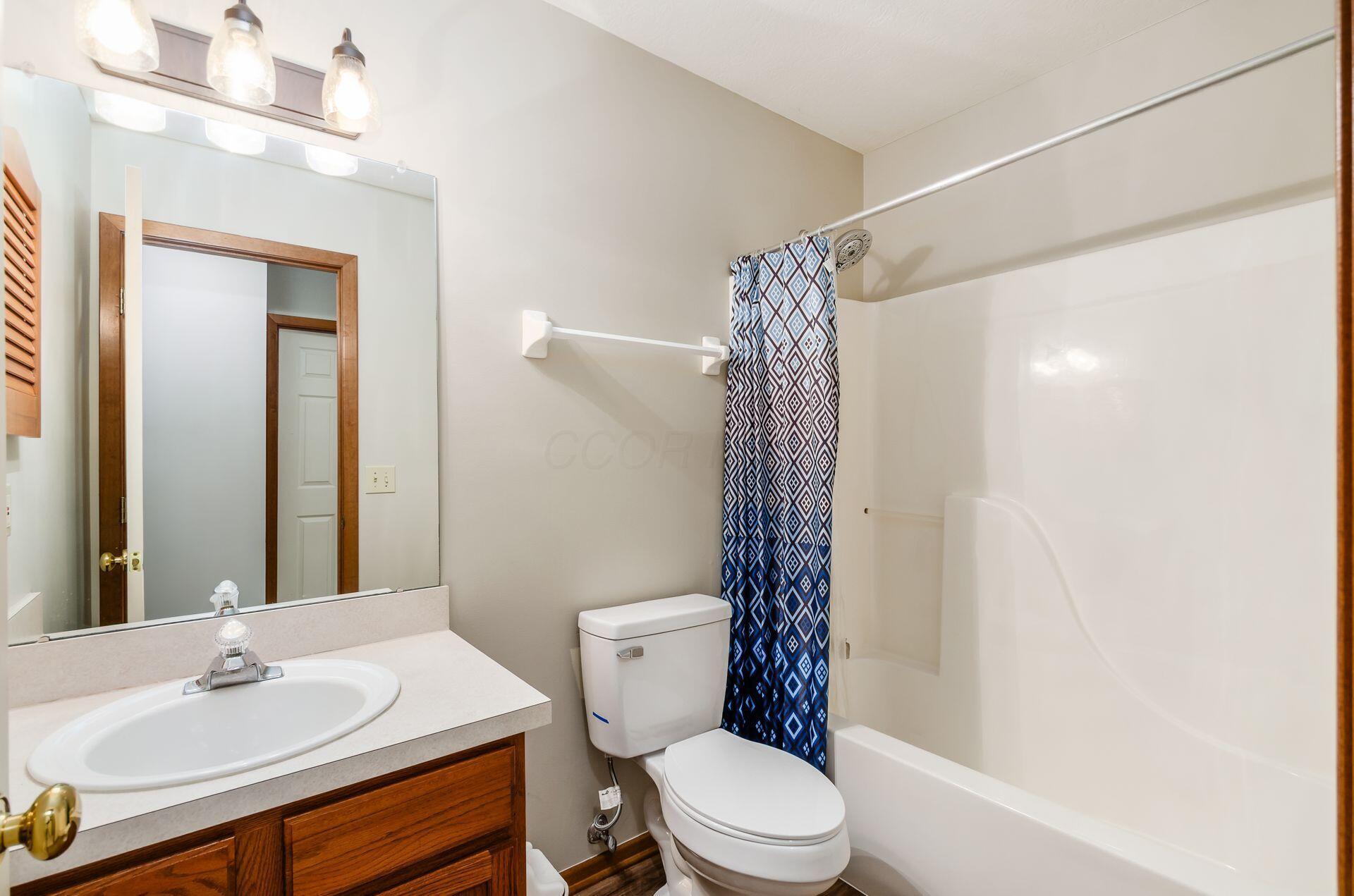 6710 Bethany Drive, Westerville, Ohio image 19