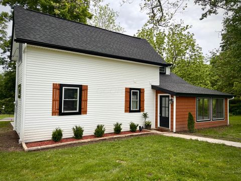 Photo of 722 Belleview Court, Delaware, OH 43015 (MLS # 226018592)
