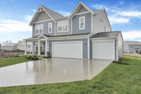 Photo of 400 Waterlily Lane, Pataskala, OH 43062 (MLS # 226026454)