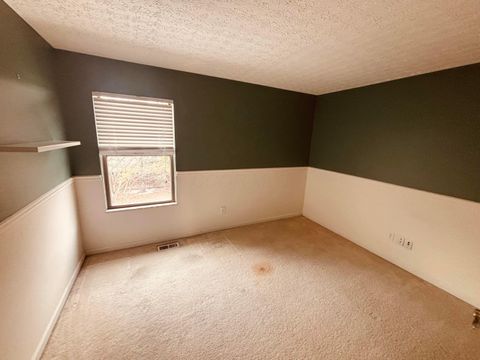 Tiny photo for 2967 Brookmont Court, Hilliard, OH 43026 (MLS # 225045381)