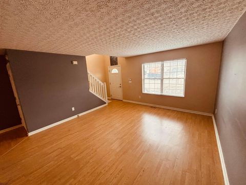 Tiny photo for 2967 Brookmont Court, Hilliard, OH 43026 (MLS # 225045381)