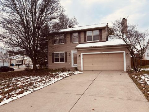 Photo of 2967 Brookmont Court, Hilliard, OH 43026 (MLS # 225045381)