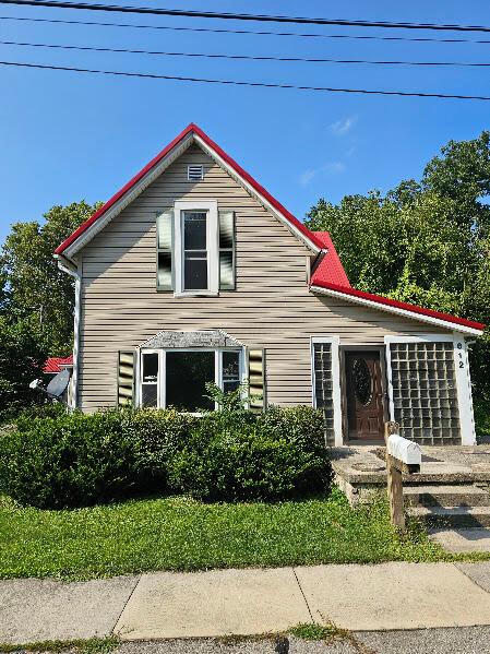 Photo of 612 Florence Avenue, Bellefontaine, OH 43311 (MLS # 226032963)