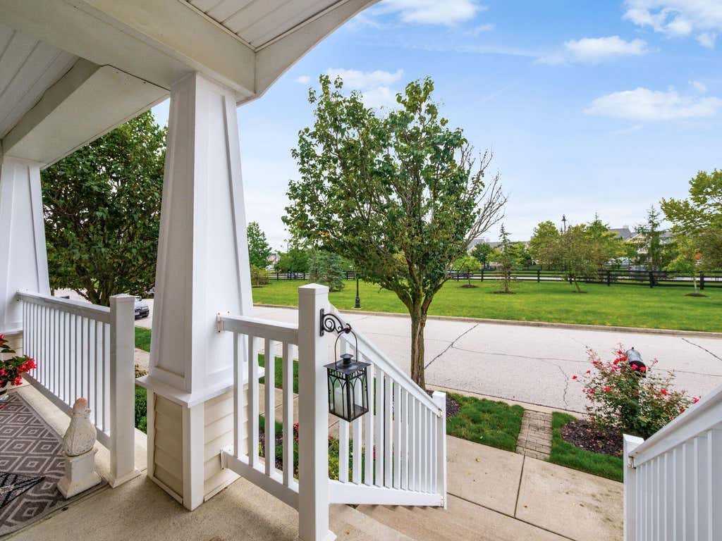 Photo of 4635 Sahalee Drive, Grove City, OH 43123 (MLS # 226031068)