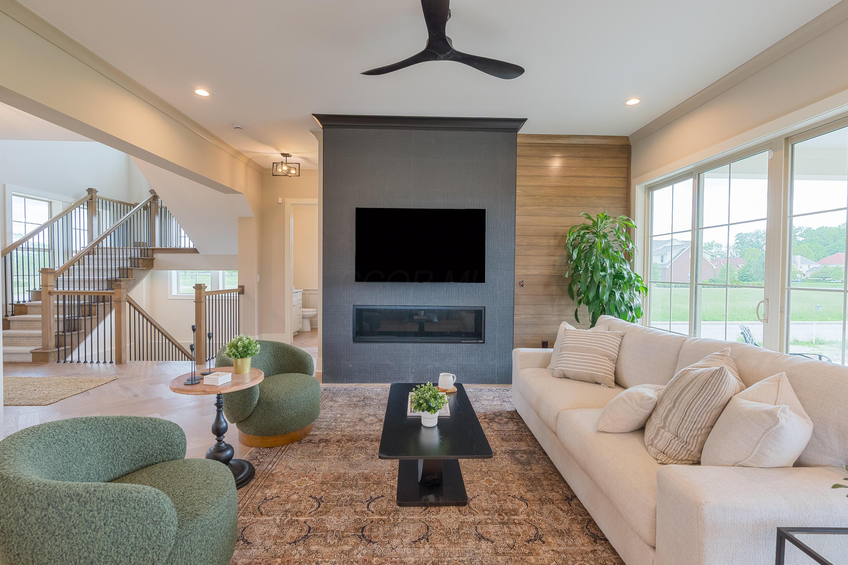 8101 Oaktree Drive, Dublin, Ohio image 14