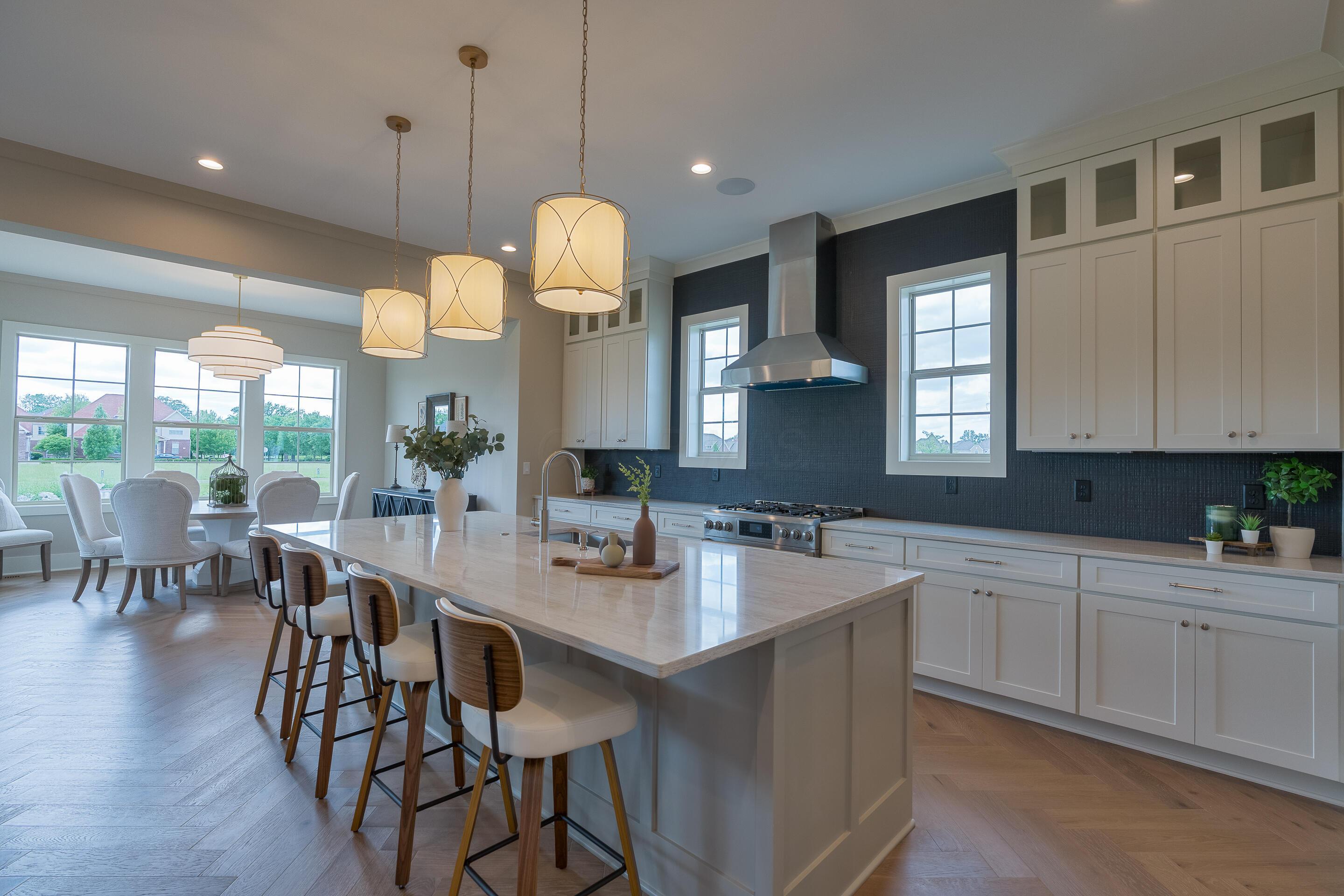8101 Oaktree Drive, Dublin, Ohio image 4