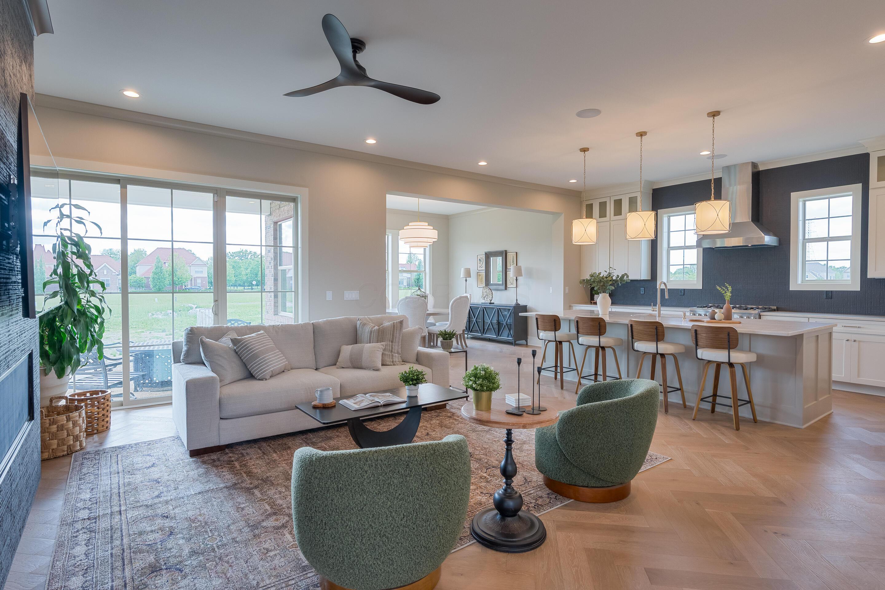 8101 Oaktree Drive, Dublin, Ohio image 3