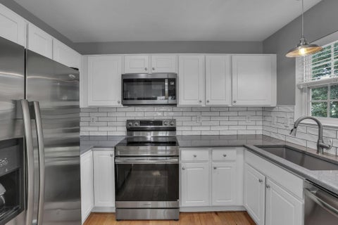 Tiny photo for 6200 Joes Hopper Road, Columbus, OH 43230 (MLS # 226037191)