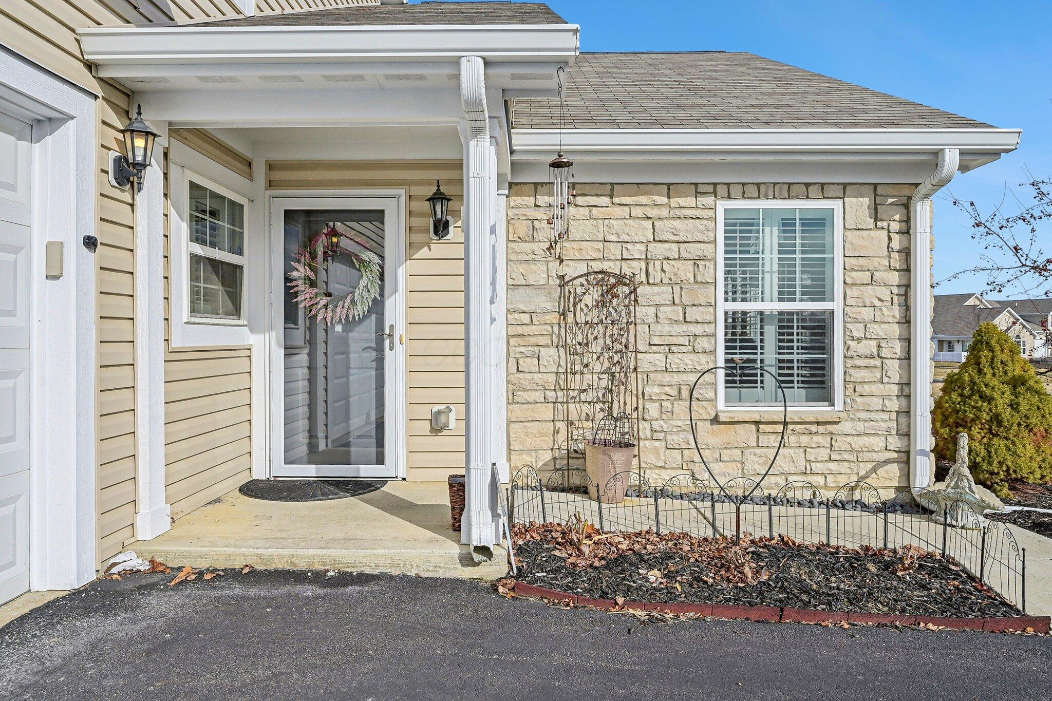 1753 Chestnut Farms Loop, Grove City, Ohio image 5
