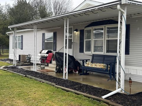 Tiny photo for 208 Rosie Avenue, Pataskala, OH 43062 (MLS # 226005988)