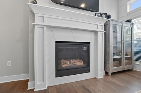 Tiny photo for 1622 Linkhorn Drive, Grove City, OH 43123 (MLS # 226003505)