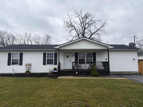 Photo of 111 Jackson Street, Plain City, OH 43064 (MLS # 226006377)