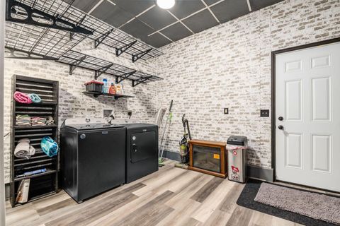 Tiny photo for 111 Jackson Street, Plain City, OH 43064 (MLS # 226006377)