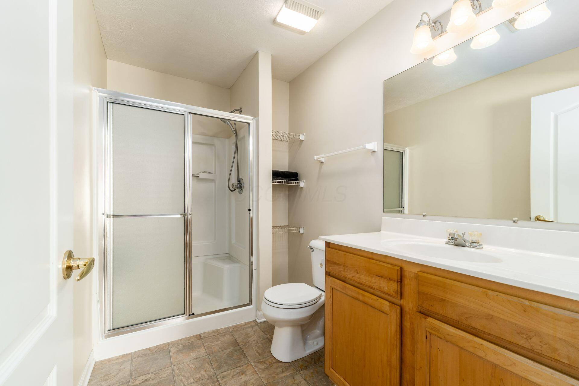 6326 Edgecreek Lane, Columbus, Ohio image 12