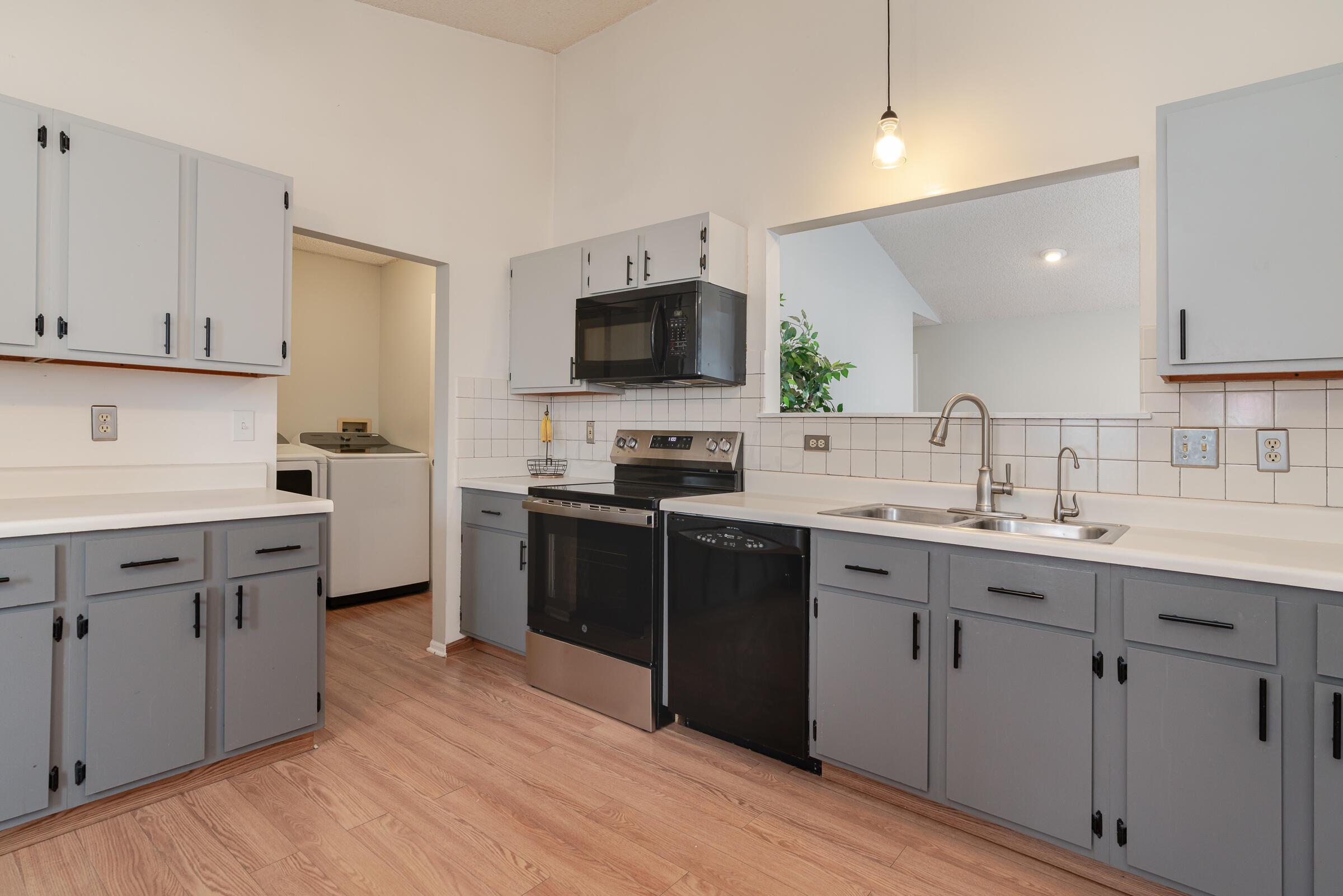 4976 Silver Bow Drive