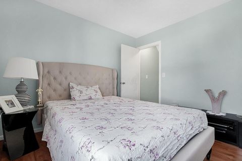 Tiny photo for 404 Assembly Street, Galloway, OH 43119 (MLS # 225042108)