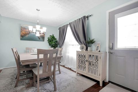 Tiny photo for 404 Assembly Street, Galloway, OH 43119 (MLS # 225042108)