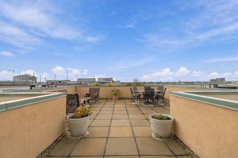 Tiny photo for 196 S Grant Avenue 507 #507, Columbus, OH 43215 (MLS # 226036141)