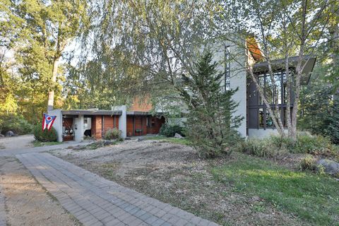 Tiny photo for 415 E South Street, Worthington, OH 43085 (MLS # 225044781)