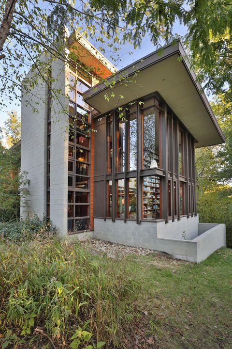 Tiny photo for 415 E South Street, Worthington, OH 43085 (MLS # 225044781)