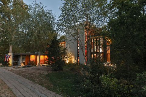 Tiny photo for 415 E South Street, Worthington, OH 43085 (MLS # 225044781)