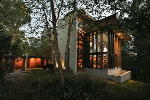 Tiny photo for 415 E South Street, Worthington, OH 43085 (MLS # 225044781)