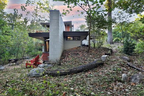 Tiny photo for 415 E South Street, Worthington, OH 43085 (MLS # 225044781)