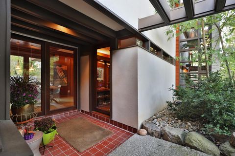 Tiny photo for 415 E South Street, Worthington, OH 43085 (MLS # 225044781)