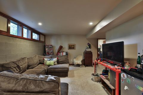 Tiny photo for 415 E South Street, Worthington, OH 43085 (MLS # 225044781)