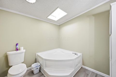 Tiny photo for 10370 Township Rd 57 NE, Roseville, OH 43777 (MLS # 226000851)