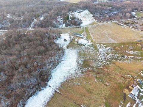 Tiny photo for 10370 Township Rd 57 NE, Roseville, OH 43777 (MLS # 226000851)