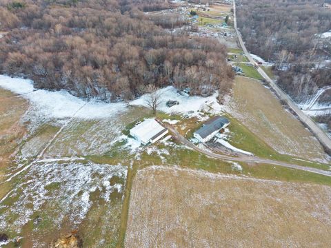 Tiny photo for 10370 Township Rd 57 NE, Roseville, OH 43777 (MLS # 226000851)