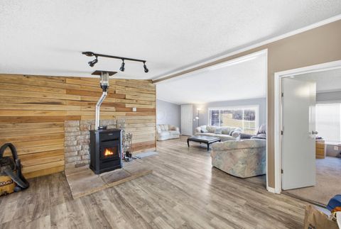 Tiny photo for 10370 Township Rd 57 NE, Roseville, OH 43777 (MLS # 226000851)