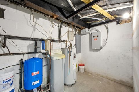 Tiny photo for 10370 Township Rd 57 NE, Roseville, OH 43777 (MLS # 226000851)