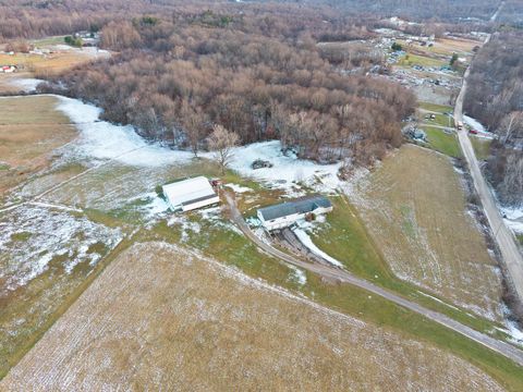 Tiny photo for 10370 Township Rd 57 NE, Roseville, OH 43777 (MLS # 226000851)