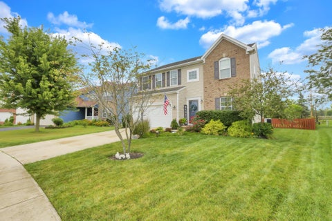 Tiny photo for 1416 Galway Bend N, Pataskala, OH 43062 (MLS # 226035974)