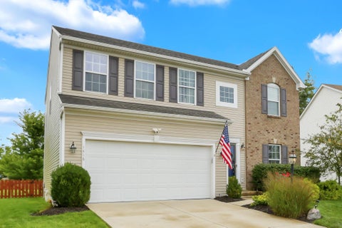 Tiny photo for 1416 Galway Bend N, Pataskala, OH 43062 (MLS # 226035974)