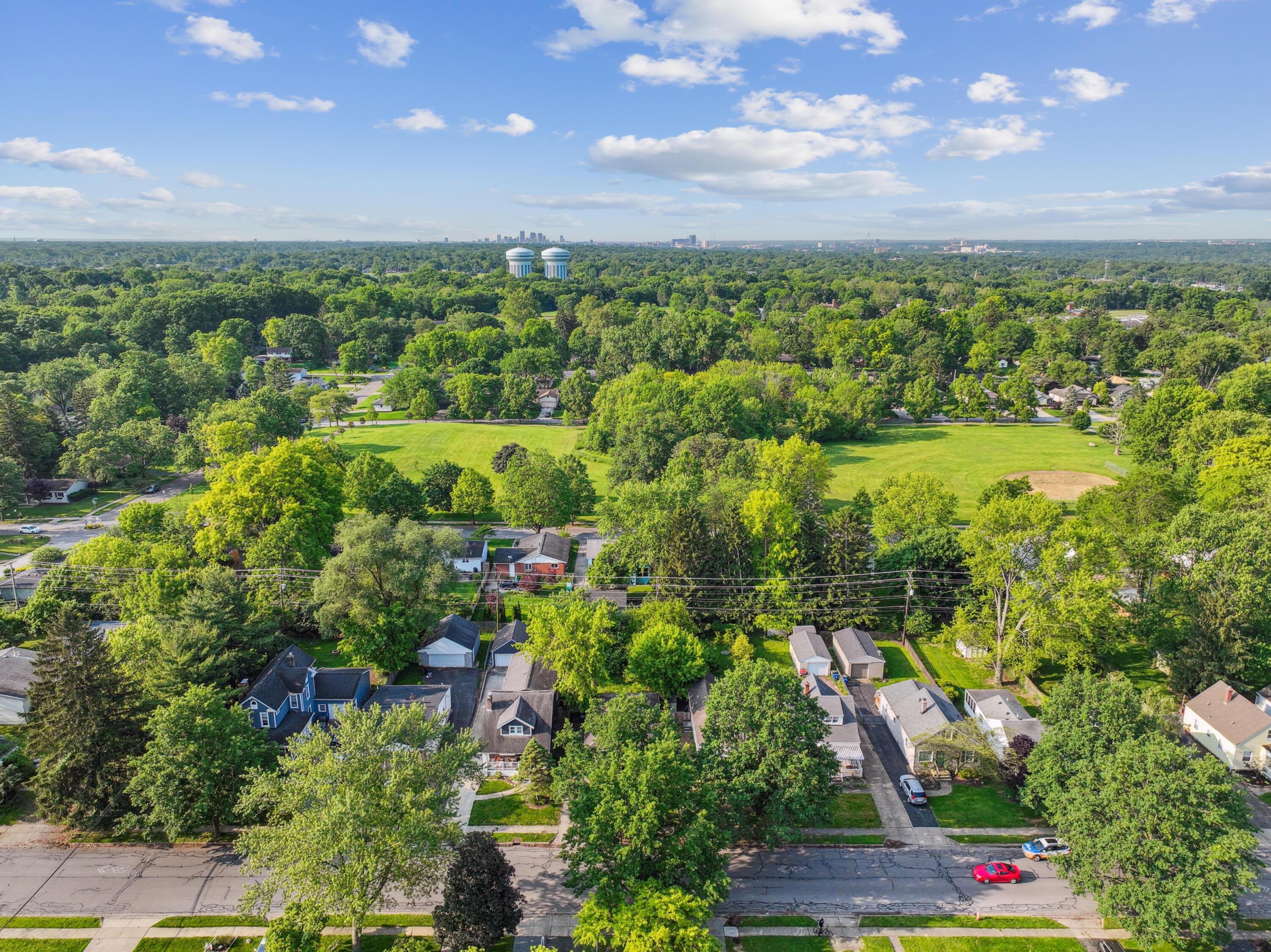 Columbus, Ohio 43214, United States, 2 Bedrooms Bedrooms, ,1 BathroomBathrooms,Residential,Active,143742