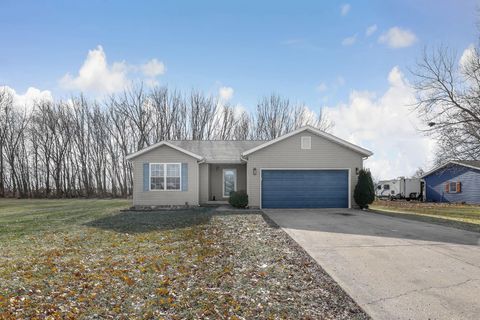 Photo of 301 Seville Drive, Urbana, OH 43078 (MLS # 226002397)