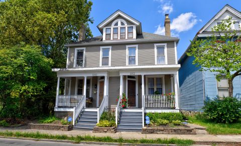 Photo of 1050 Oak Street, Columbus, OH 43205 (MLS # 226002670)