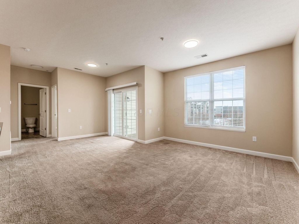Photo of 5853 Spruce Forest Drive, Dublin, OH 43016 (MLS # 226012179)