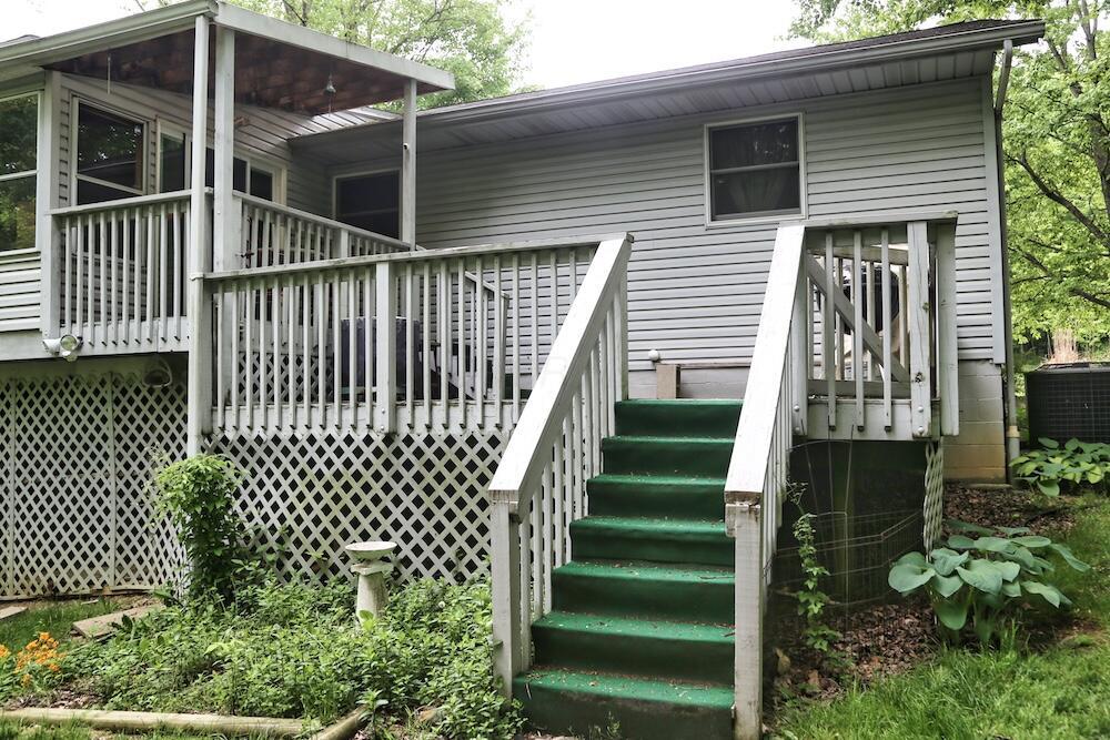2406 Apple Valley Drive, Howard, Ohio image 34