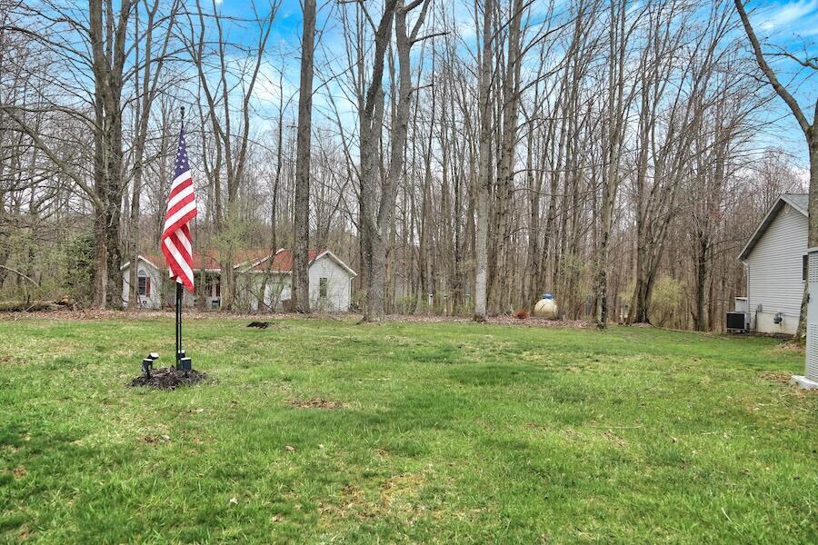 2406 Apple Valley Drive, Howard, Ohio image 35